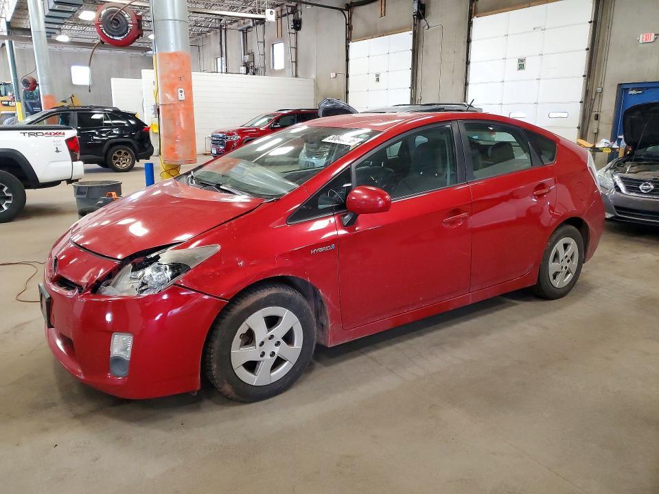 2010 Toyota Prius iii