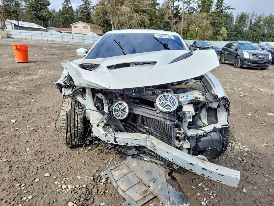2018 Dodge Charger r