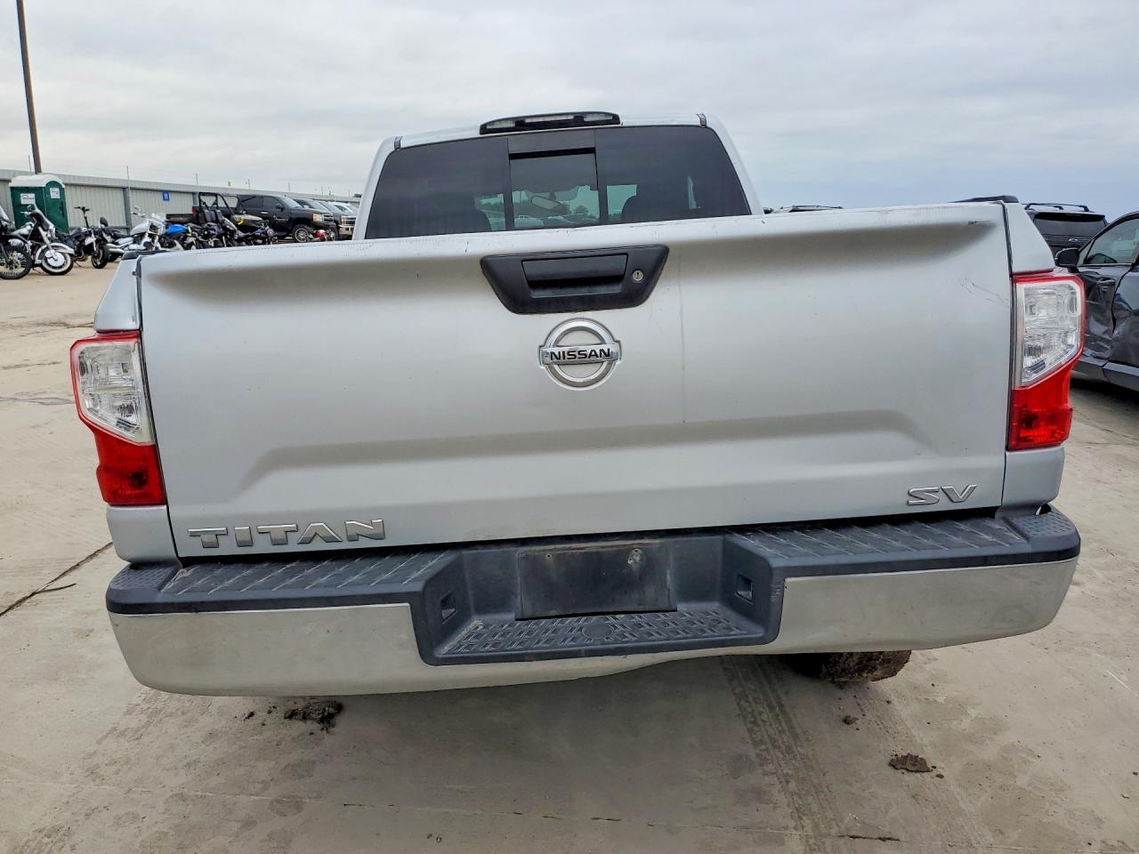 2017 Nissan Titan S