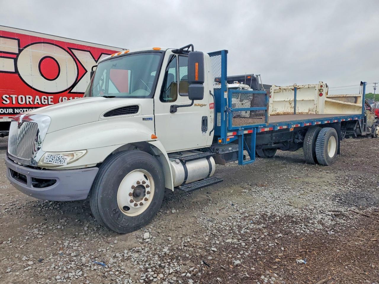 2012 International 4300 Flatbed Truck