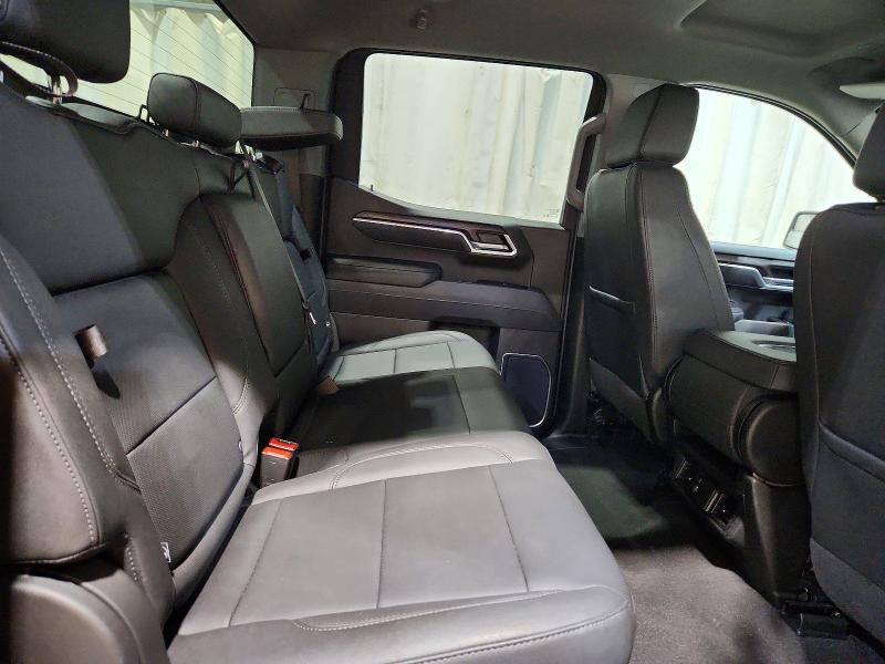 2026 GMC Sierra K1500 SLT