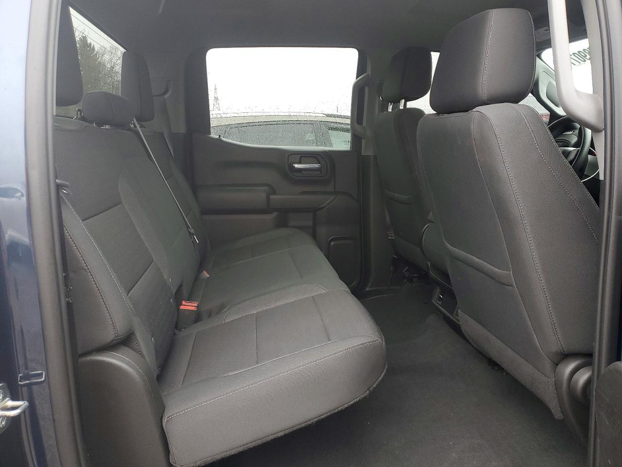 2022 Chevrolet Silverado K1500 Custom