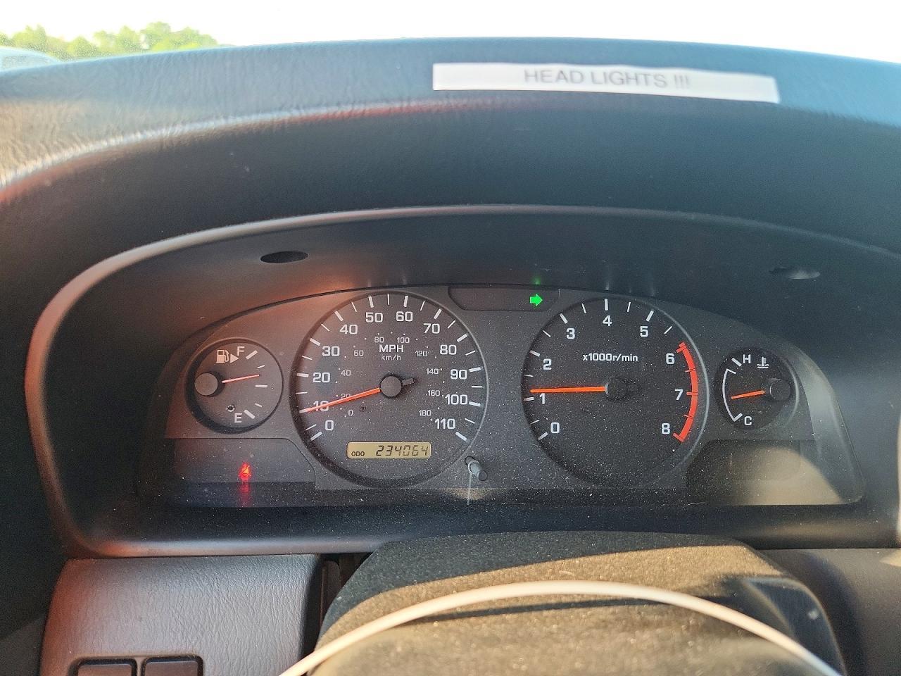 2001 Nissan Frontier XE Desert Runner