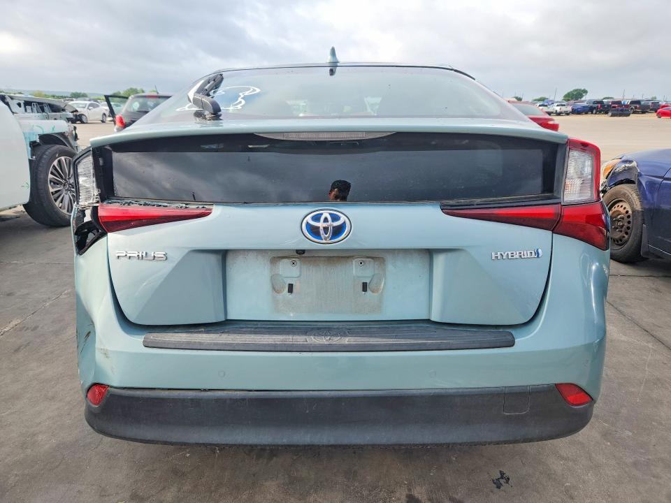 2020 Toyota Prius le