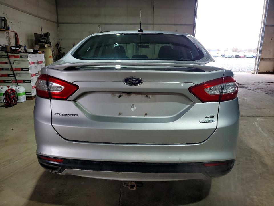 2015 Ford Fusion se