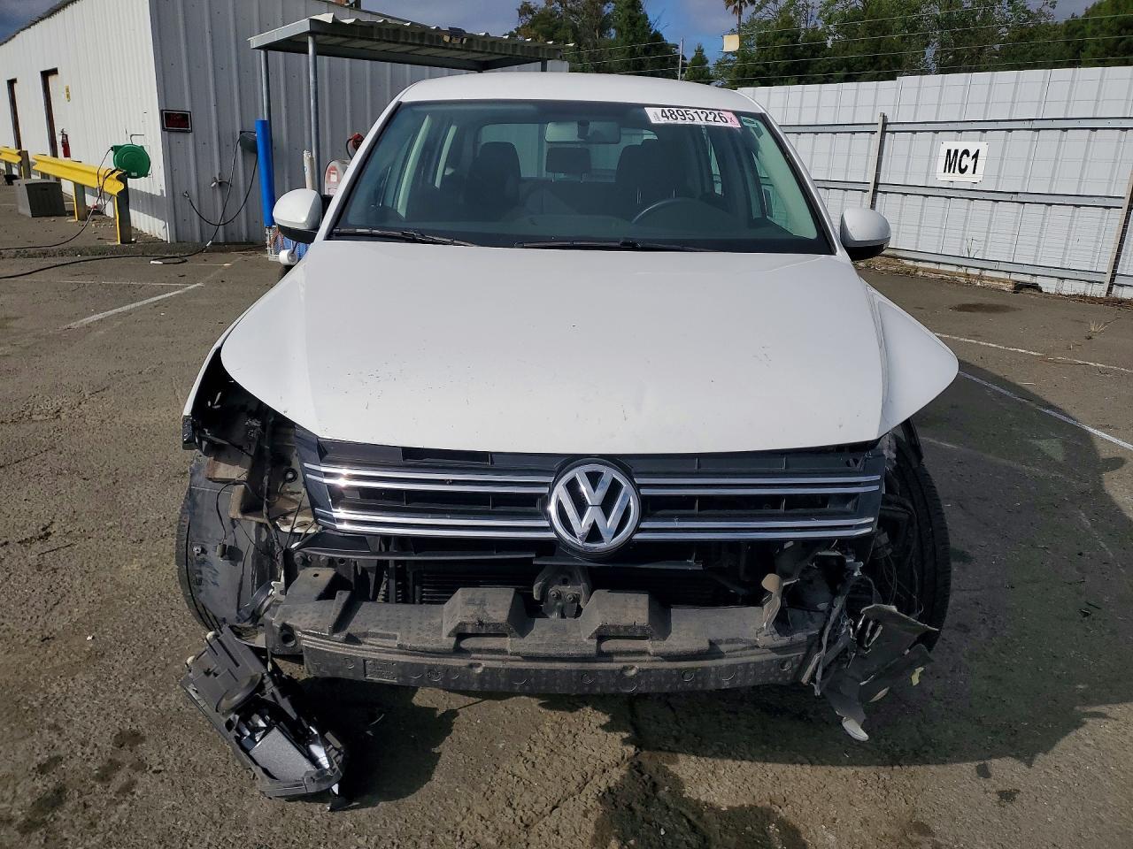 2017 Volkswagen Tiguan s