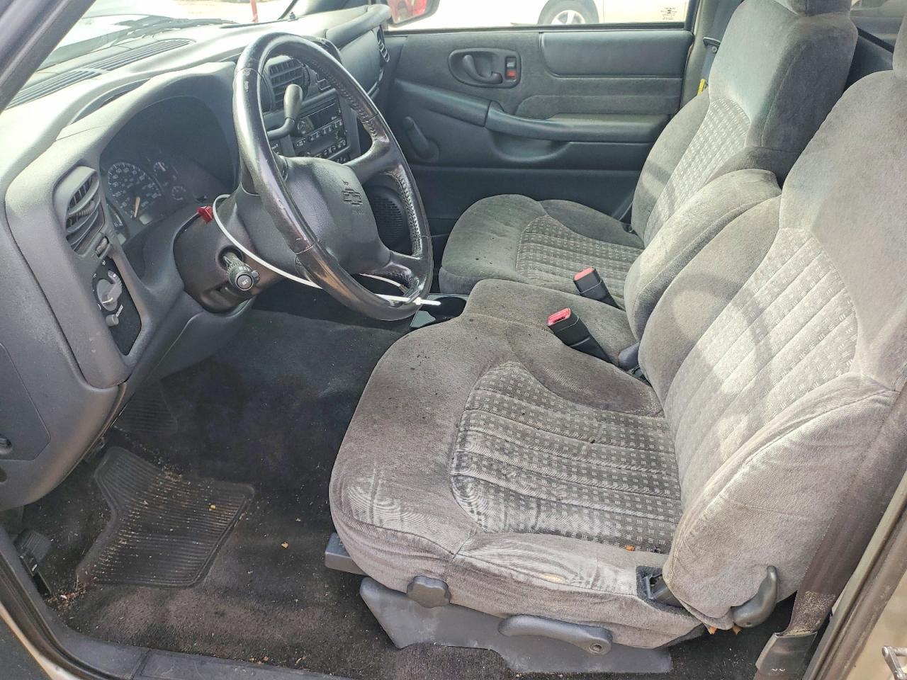 2002 Chevrolet S Truck S10