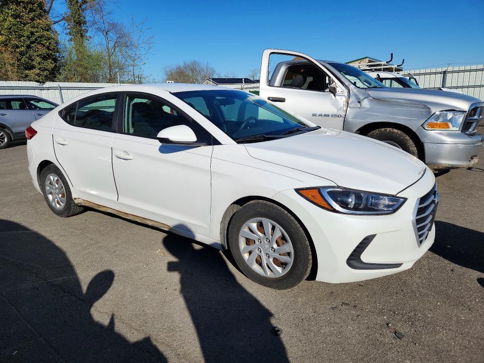 2018 Hyundai Elantra se