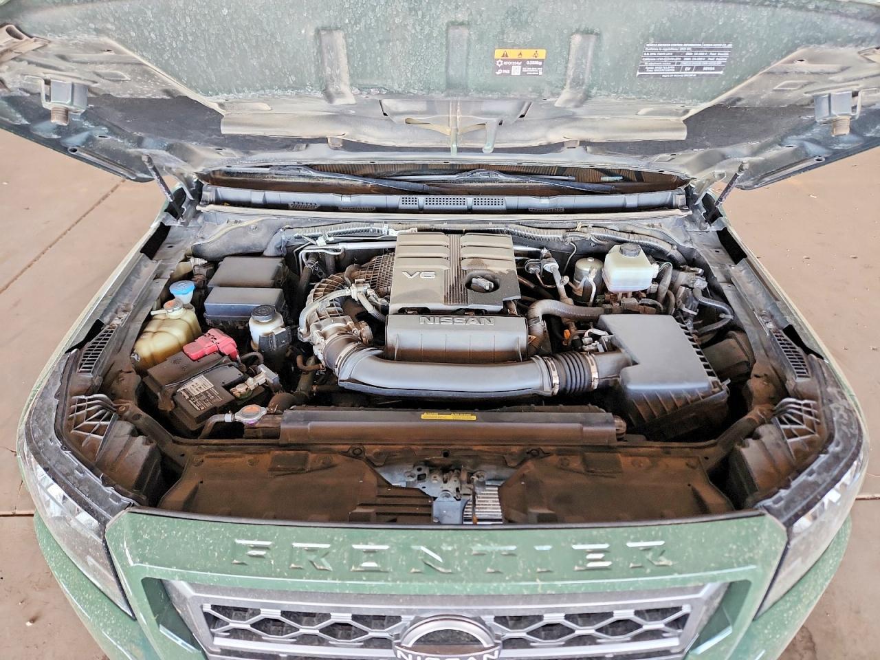 2022 Nissan Frontier SV