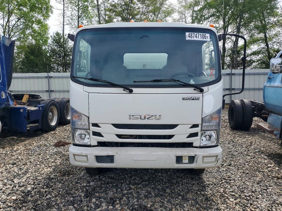 2018 Isuzu NPR HD Delivery Truck
