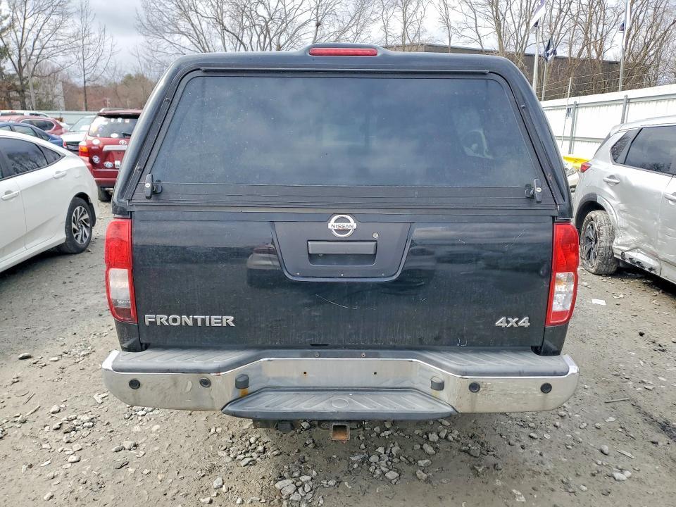 2015 Nissan Frontier SV