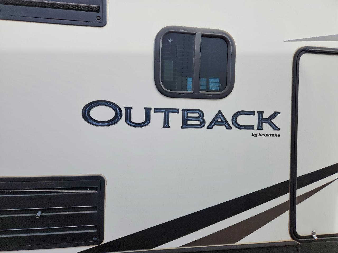 2019 Keystone Outback Camper