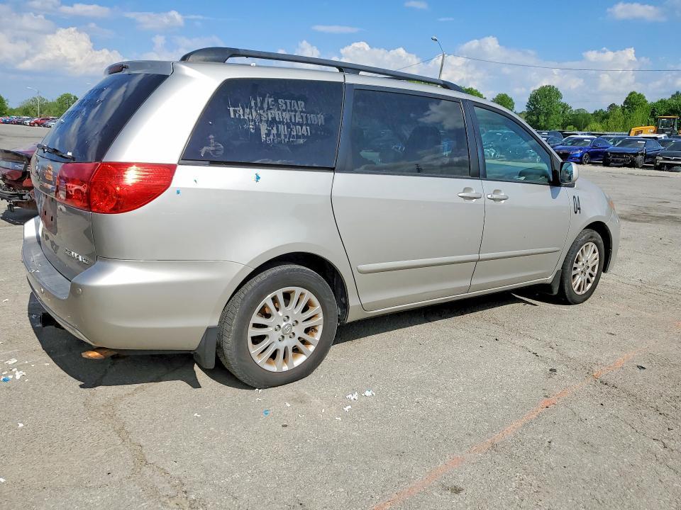 2010 Toyota Sienna xle
