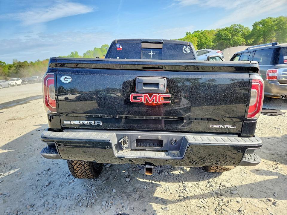 2017 GMC Sierra K1500 Denali