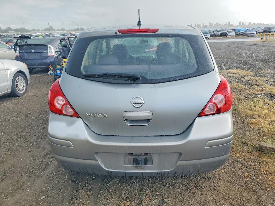 2008 Nissan Versa 1.8 s
