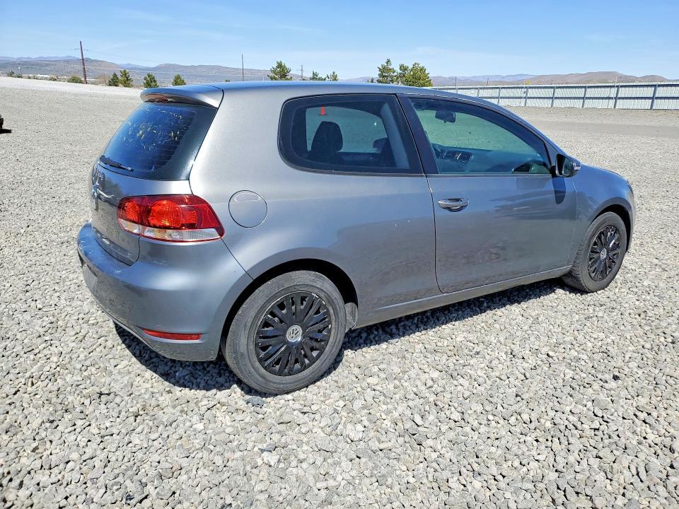 2011 Volkswagen Golf