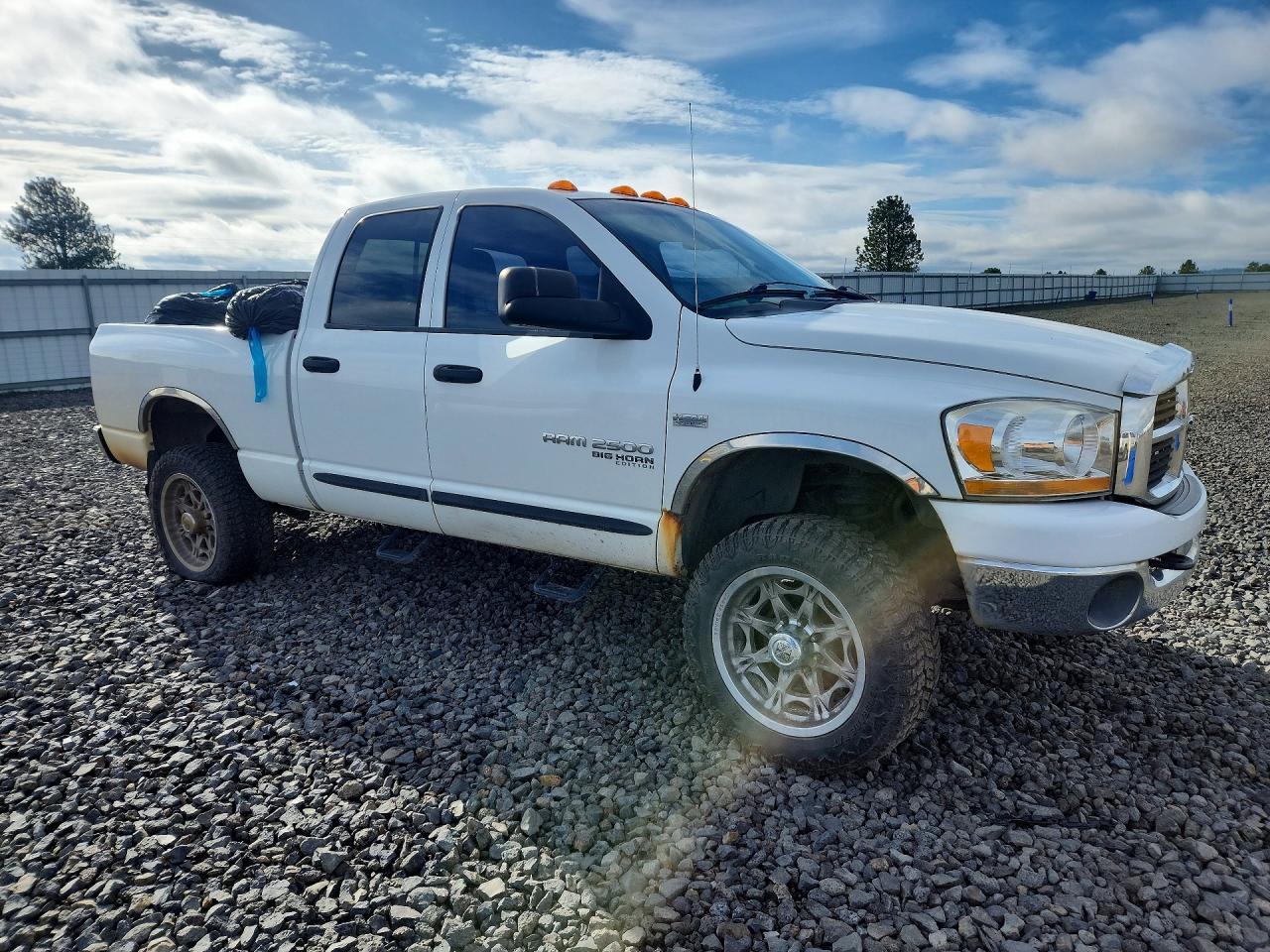 2006 Dodge RAM 2500 ST