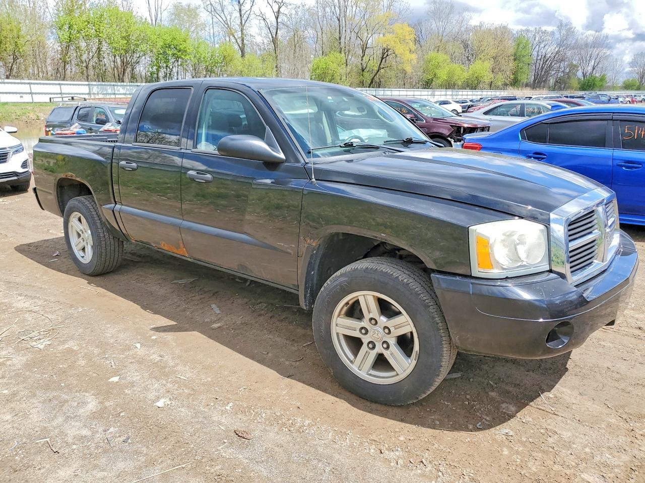 2007 Dodge Dakota Quattro