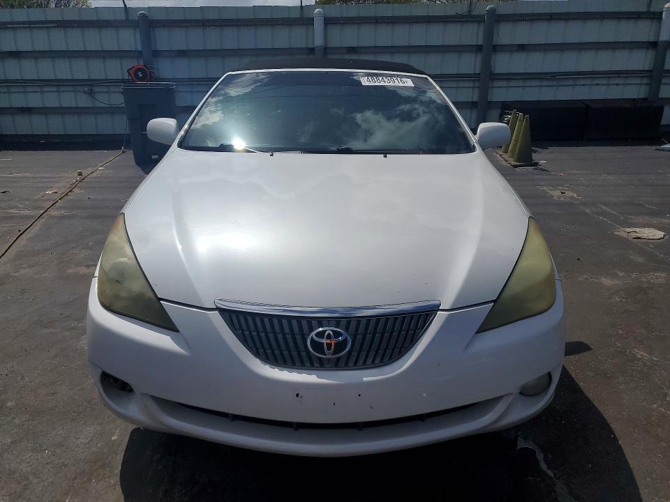 2005 Toyota Camry Solara sle V6