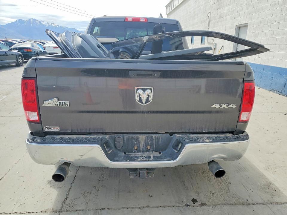 2015 Dodge RAM 1500 SLT