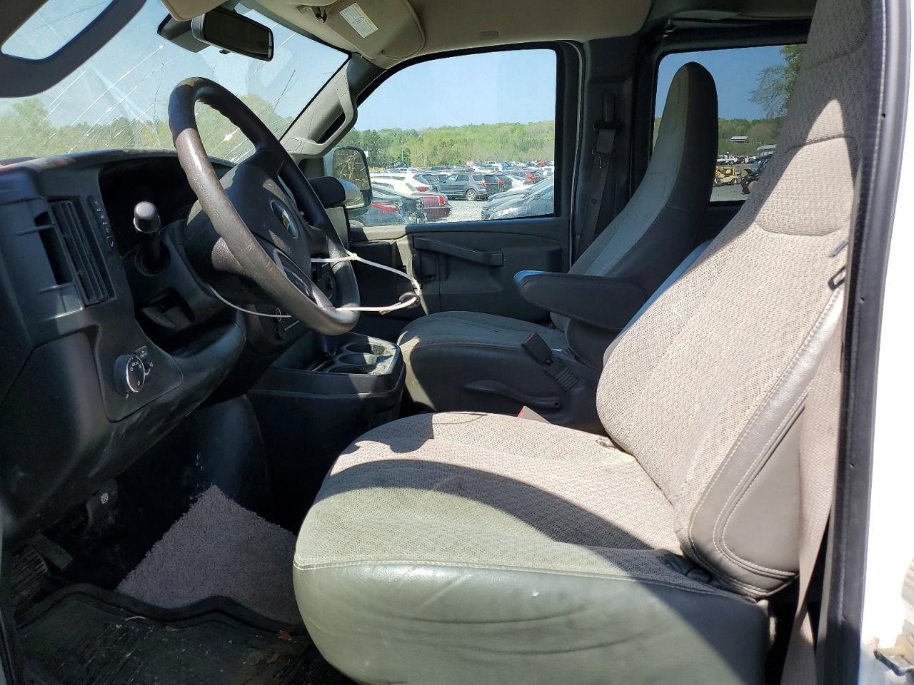 2020 Chevrolet Express G3500 LT