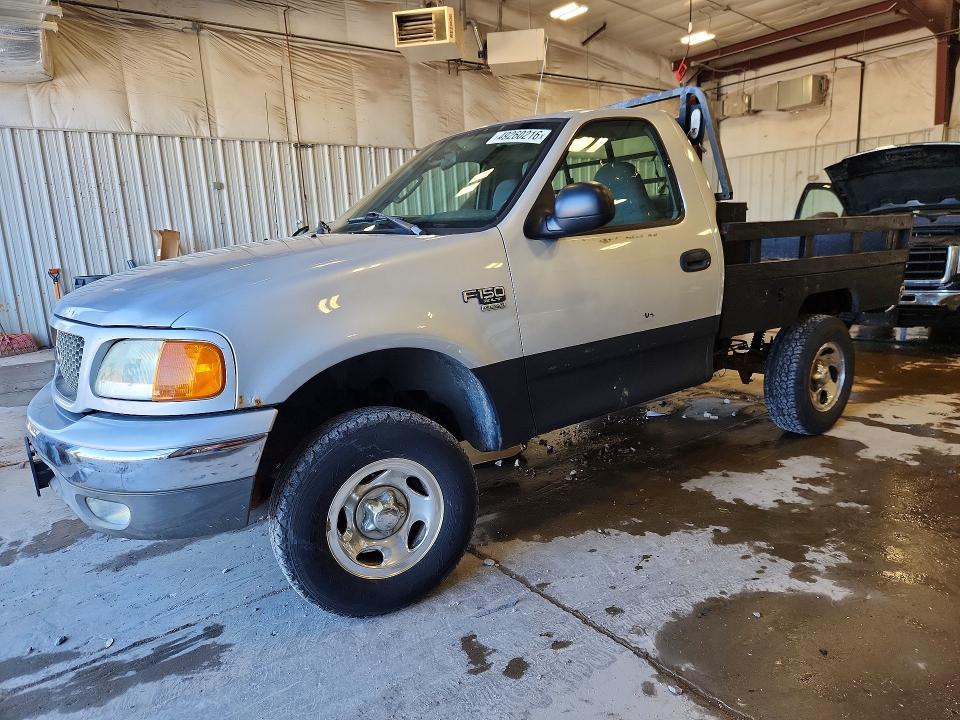 2004 Ford F150 Flatbed Truck