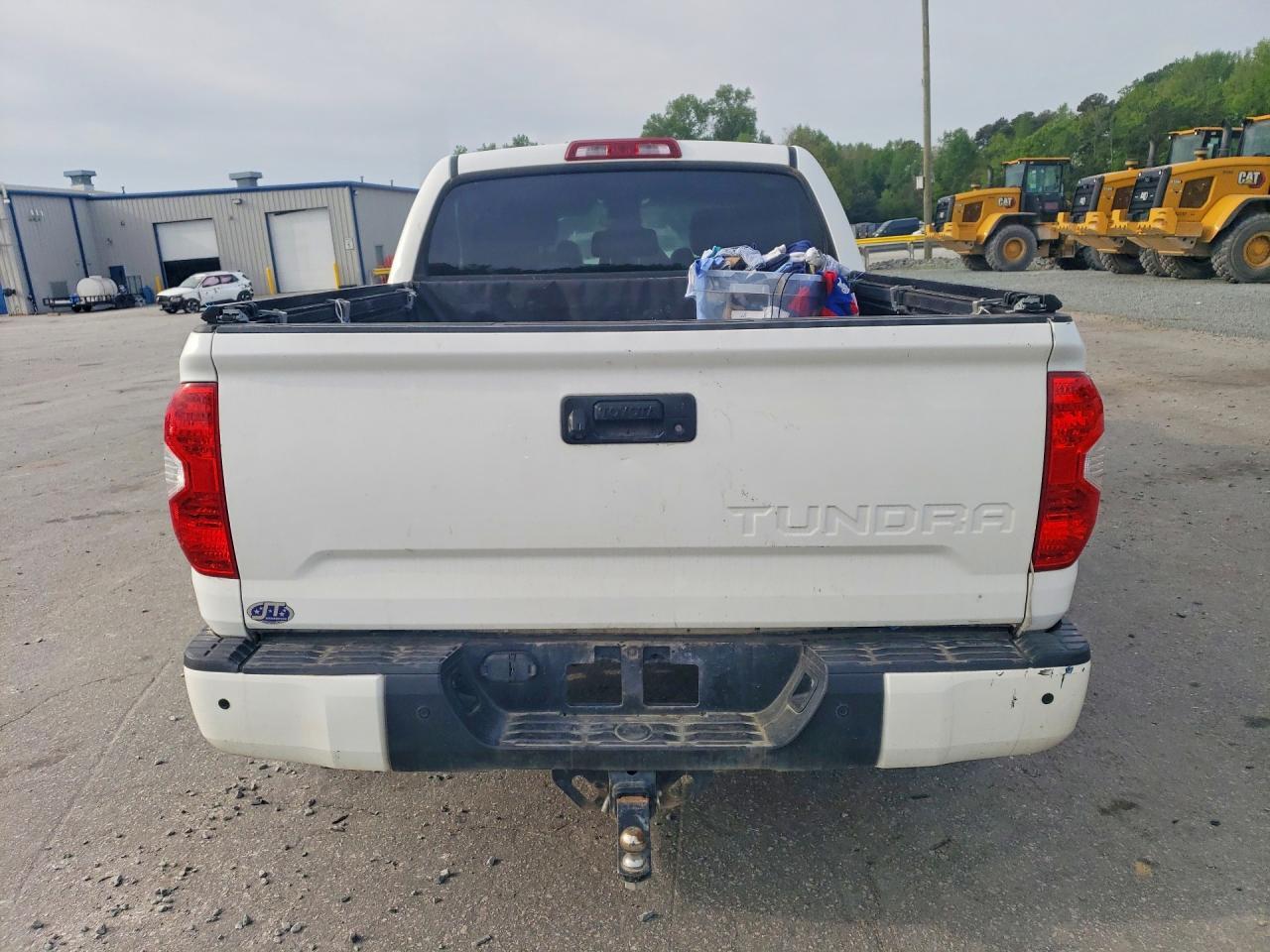 2015 Toyota Tundra Platinum