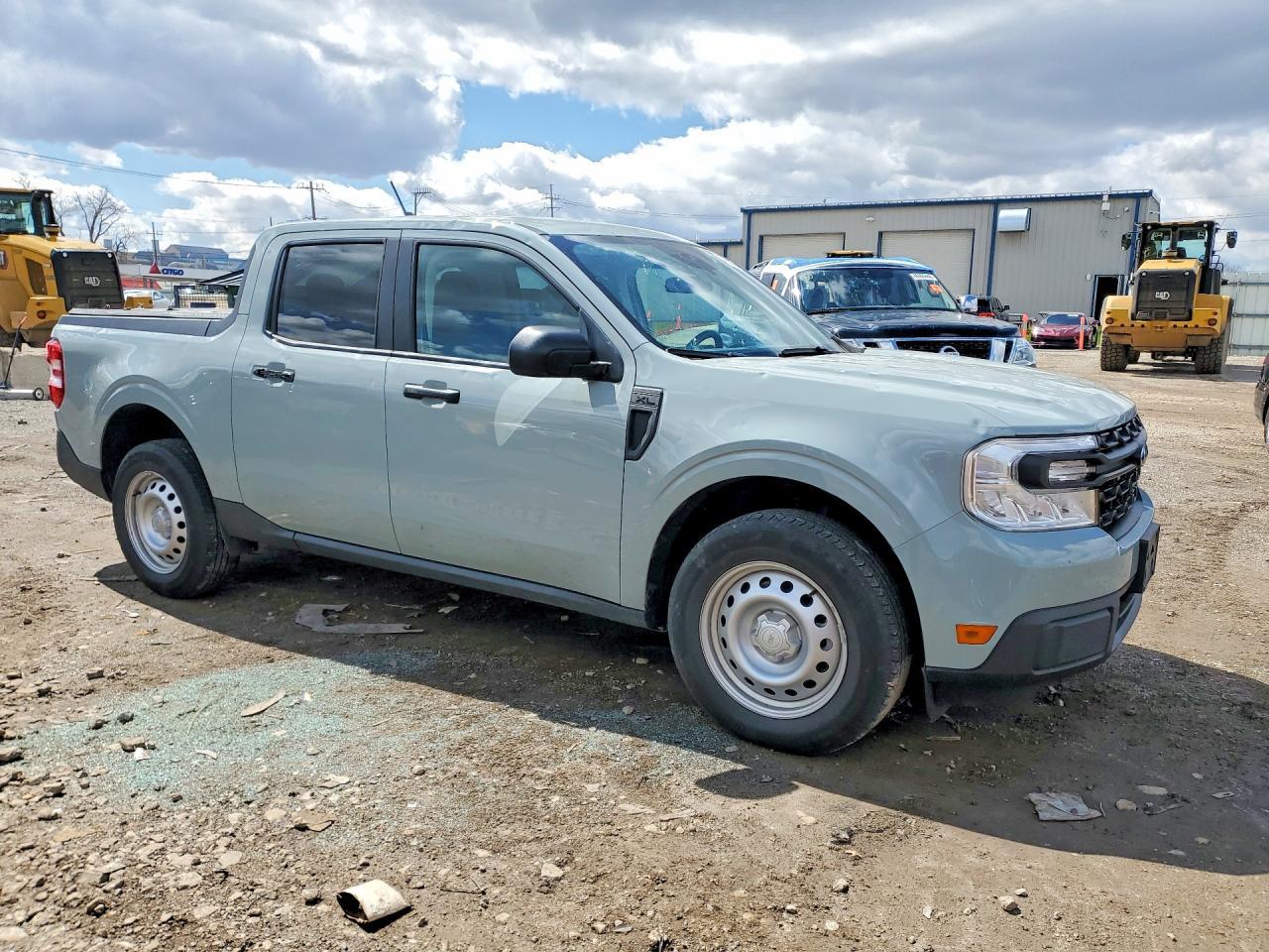 2024 Ford Maverick XL