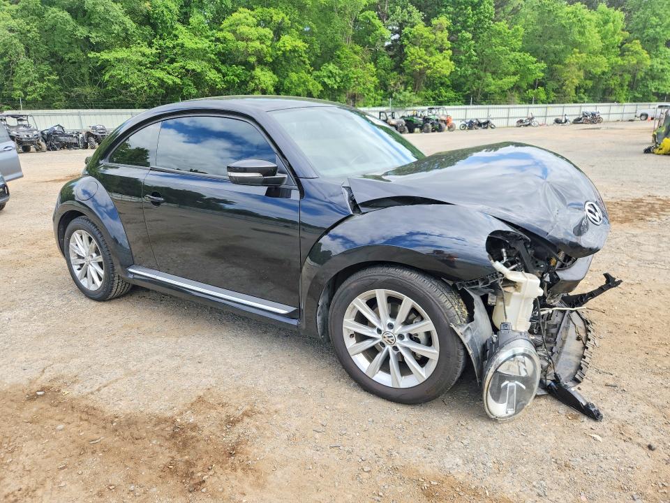 2018 Volkswagen Beetle s