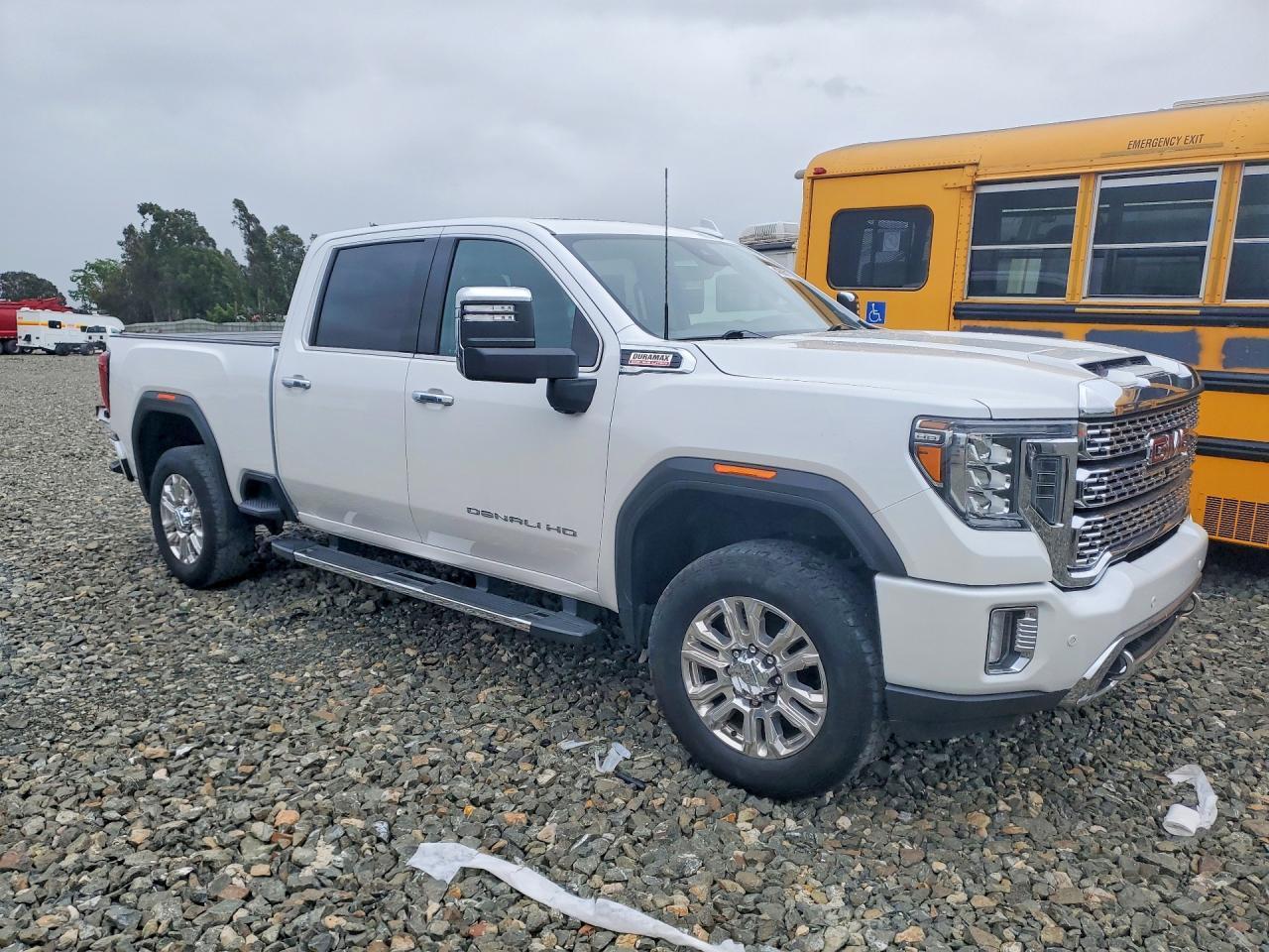 2023 GMC Sierra K2500 Denali