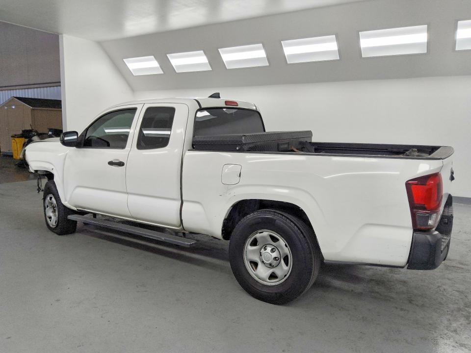 2018 Toyota Tacoma SR