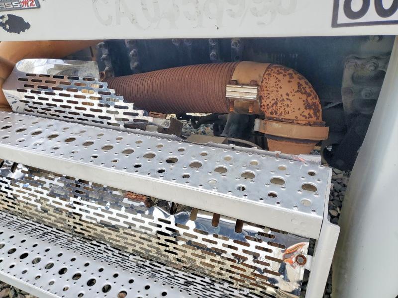 2008 Freightliner Business Class M2 Truck Cab AND