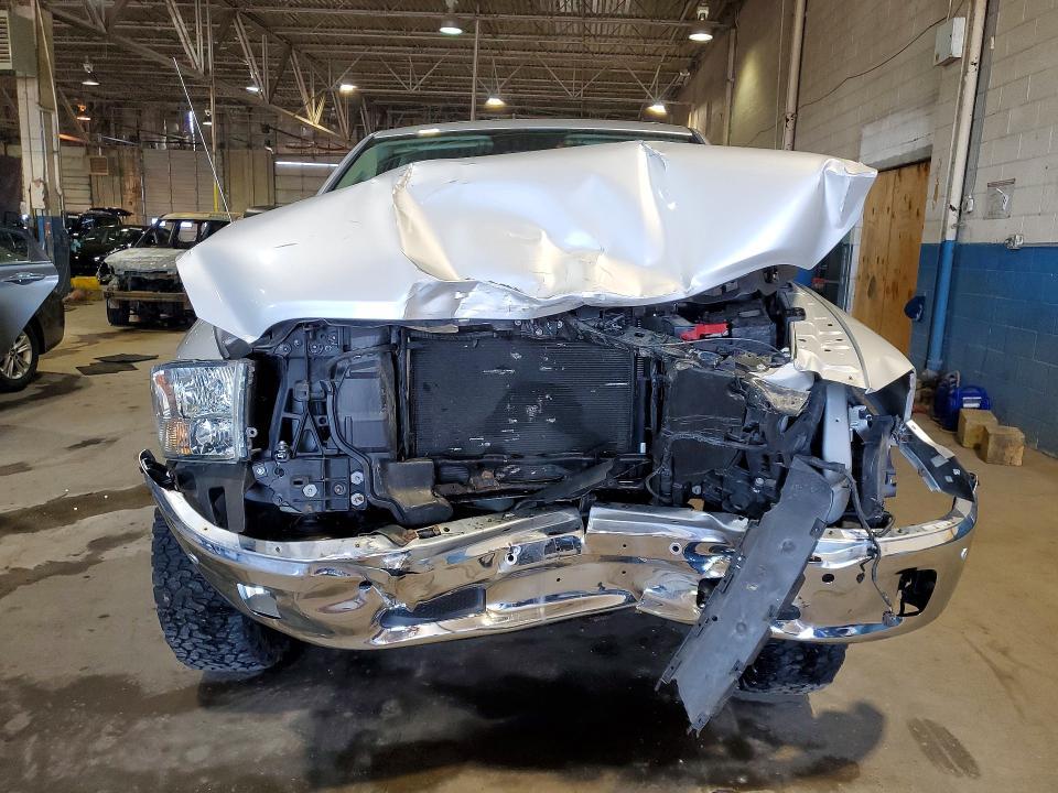 2016 Dodge RAM 1500 SLT