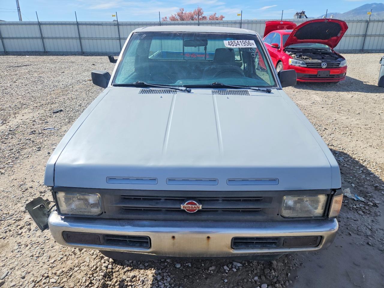 1996 Nissan Truck XE