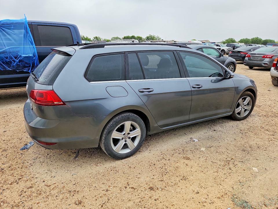 2015 Volkswagen Golf Sportwagen tdi s