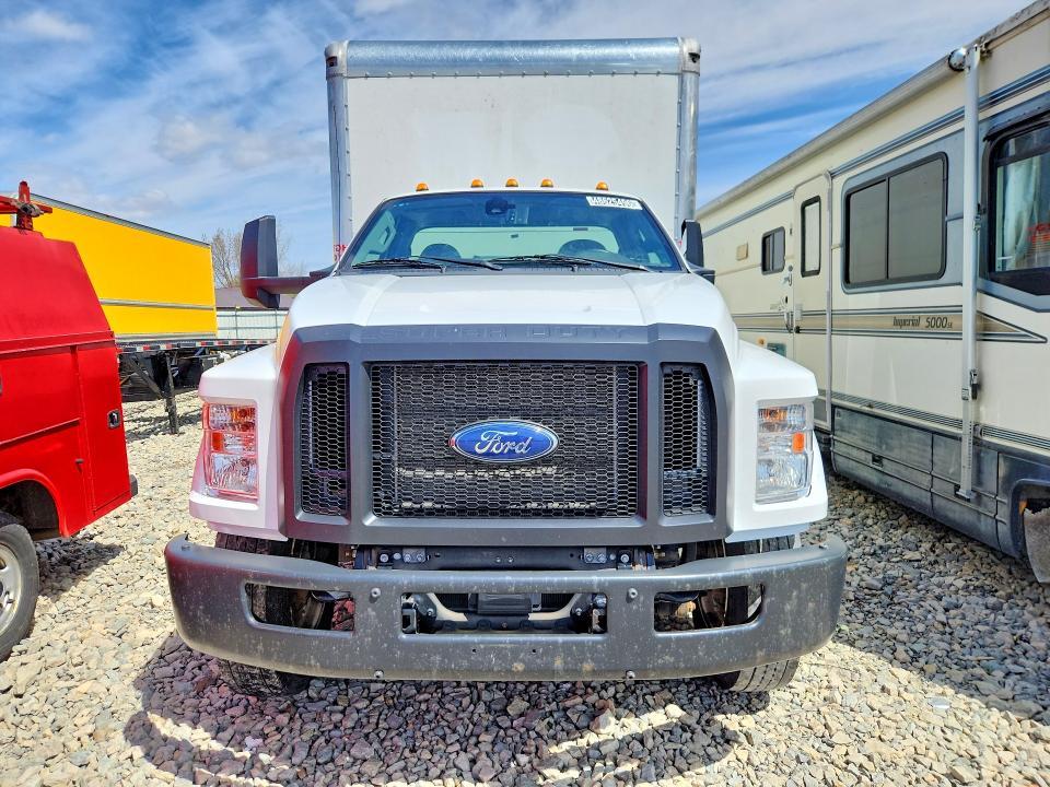 2022 Ford F650 Super Duty BOX Truck