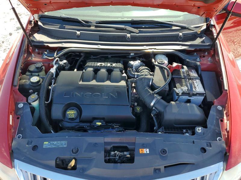 2009 Lincoln Townhouse MKS