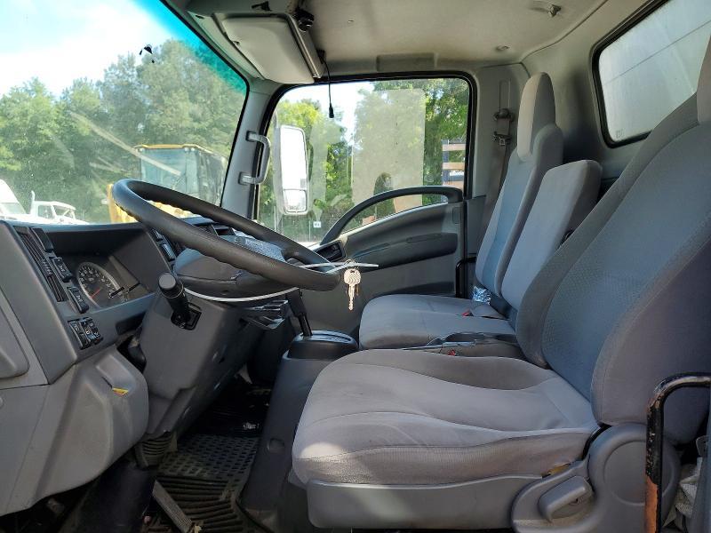 2017 Isuzu NRR