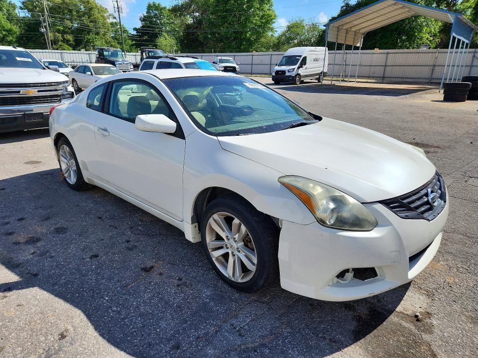 2012 Nissan Altima s