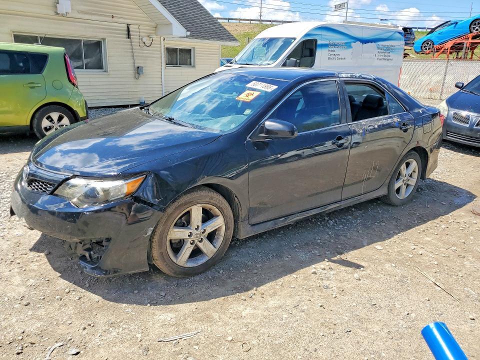 2014 Toyota Camry se