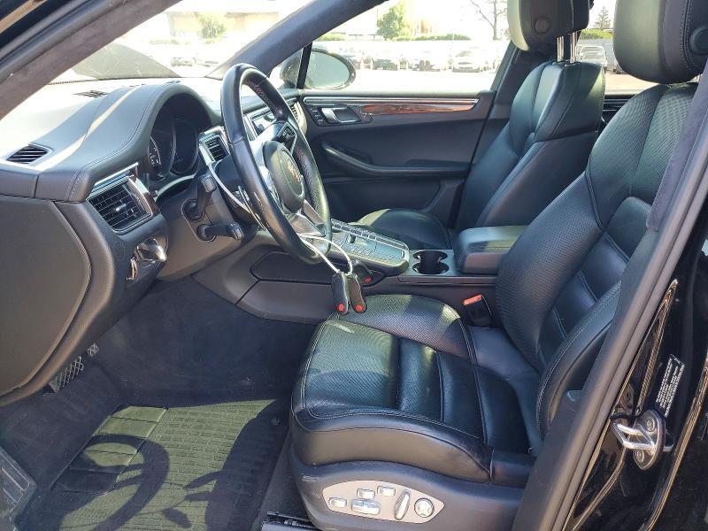 2015 Porsche Macan Turbo