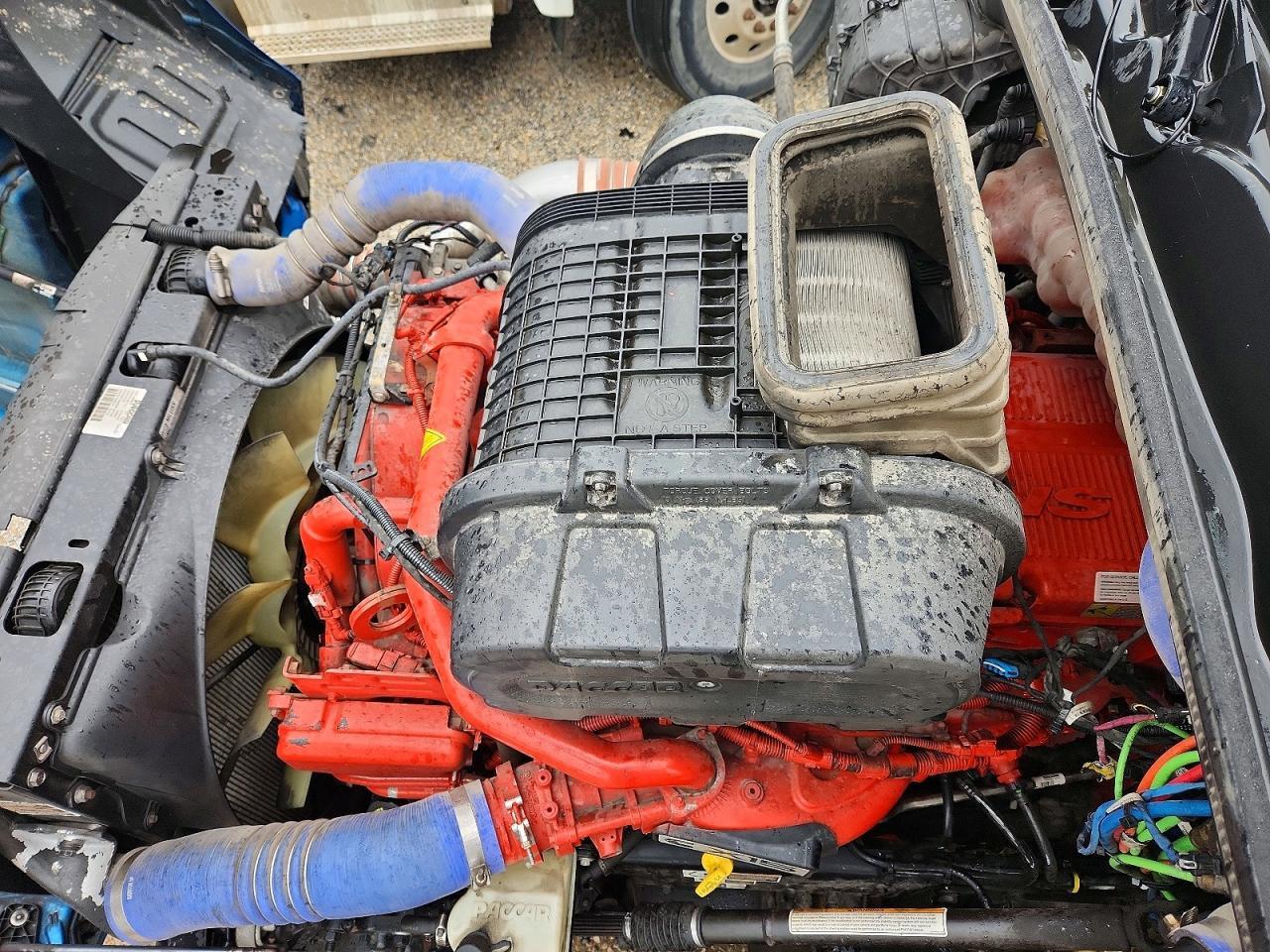 2023 Kenworth T680 Semi Truck