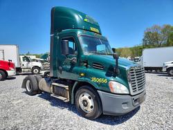 Freightliner salvage cars for sale: 2016 Freightliner Cascadia 1-semi Truck