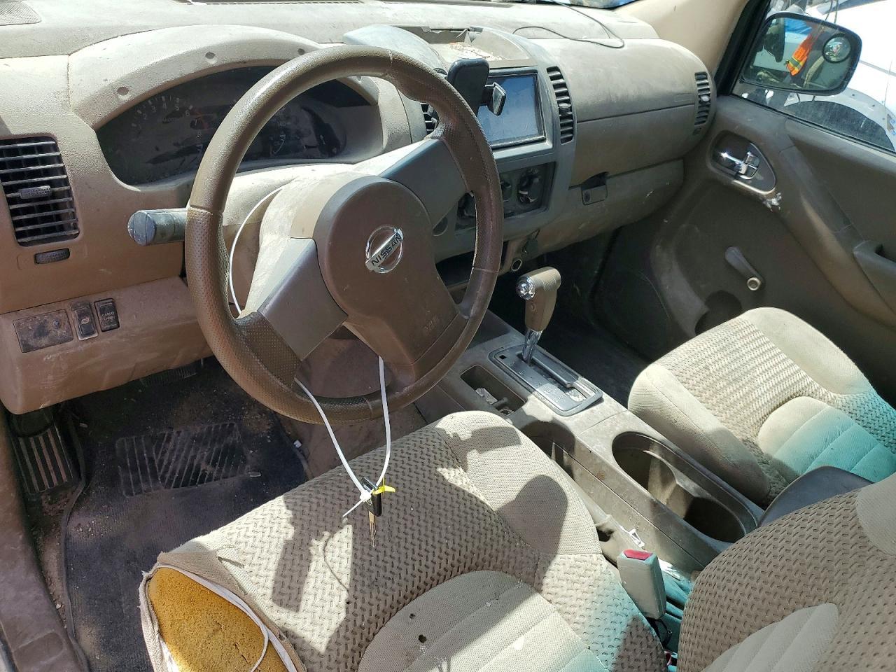 2006 Nissan Frontier SE