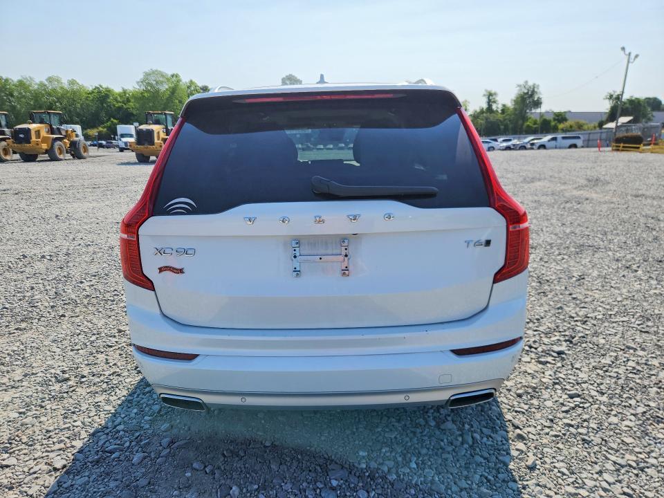 2021 Volvo Xc90 T6 Momentum