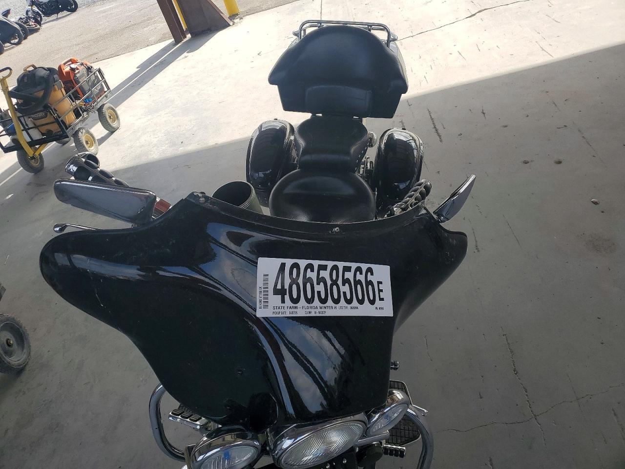 2000 Honda VT1100 C2