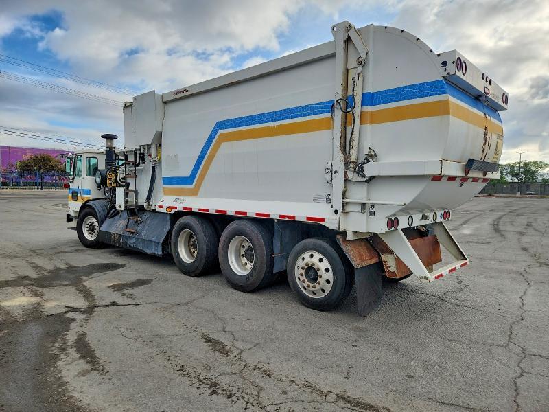 2013 Autocar Xpeditor Refuse Truck