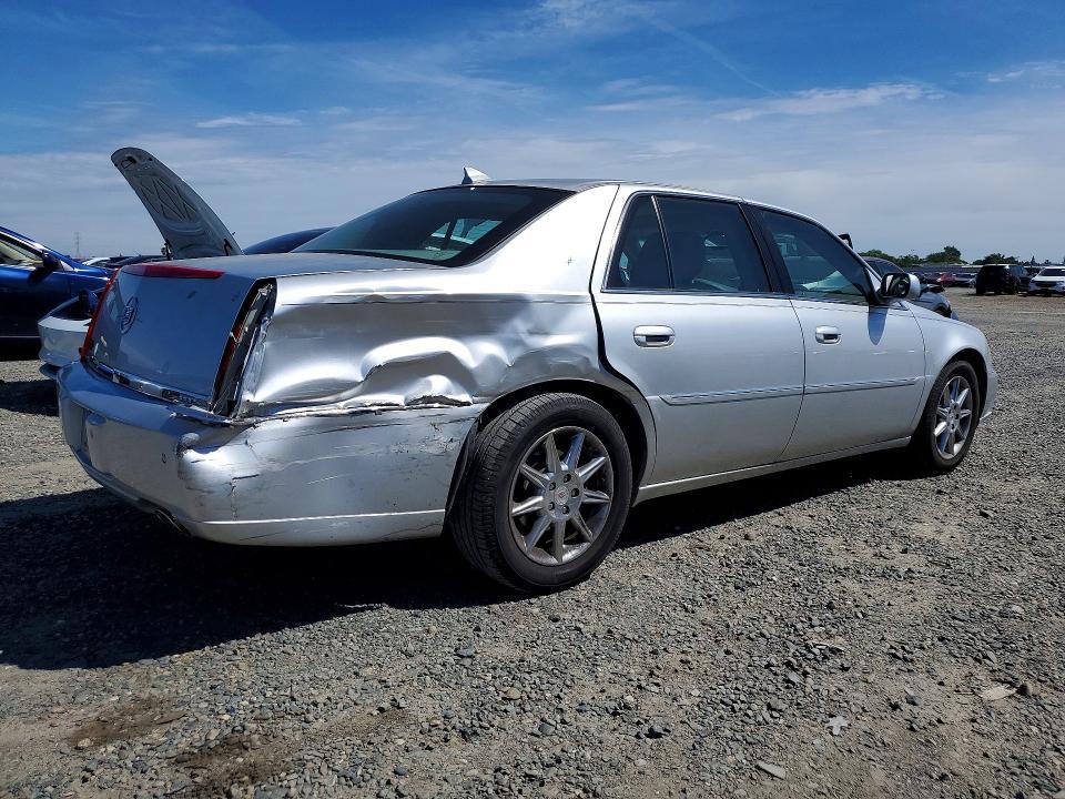 2011 Cadillac Dts Luxury Collection