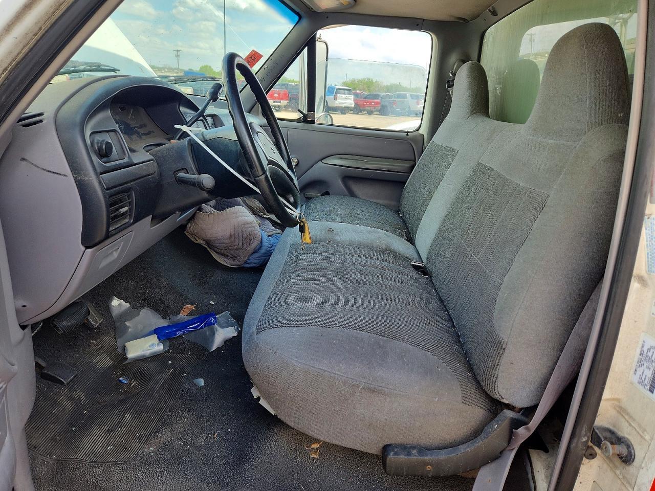 1996 Ford F350 Super Duty BOX Truck