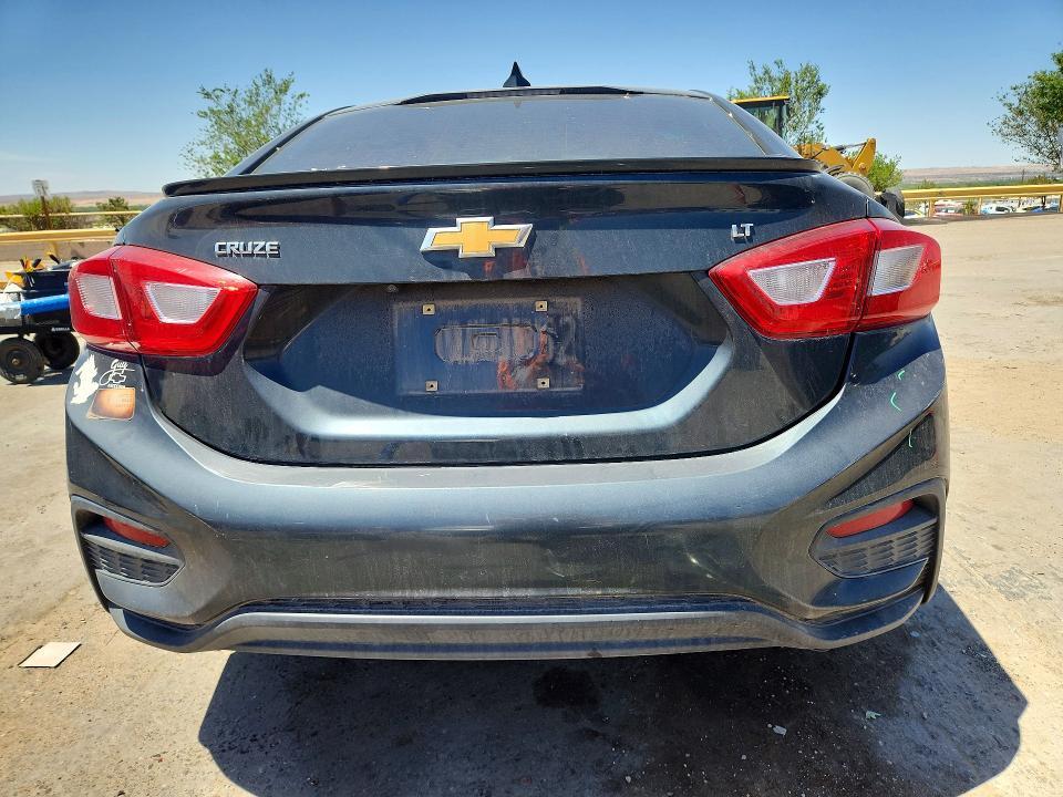 2018 Chevrolet Cruze lt